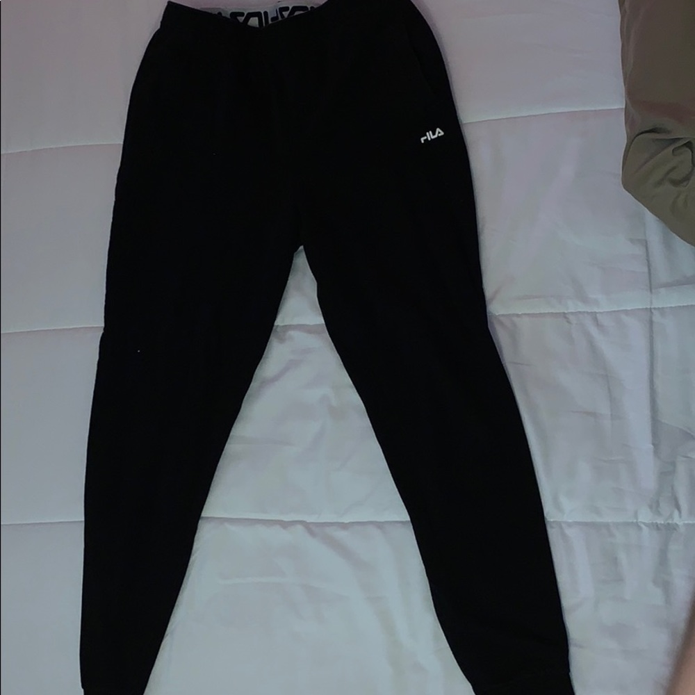 Fila joggers